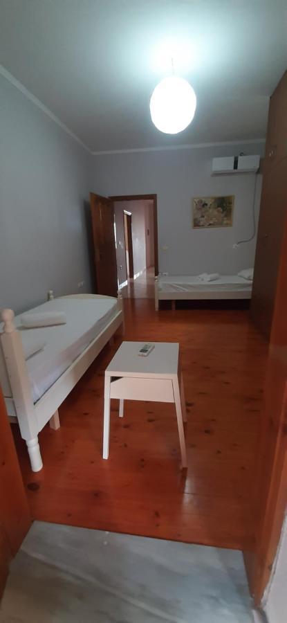 Appartamento Blerina'S House Sarandë Esterno foto